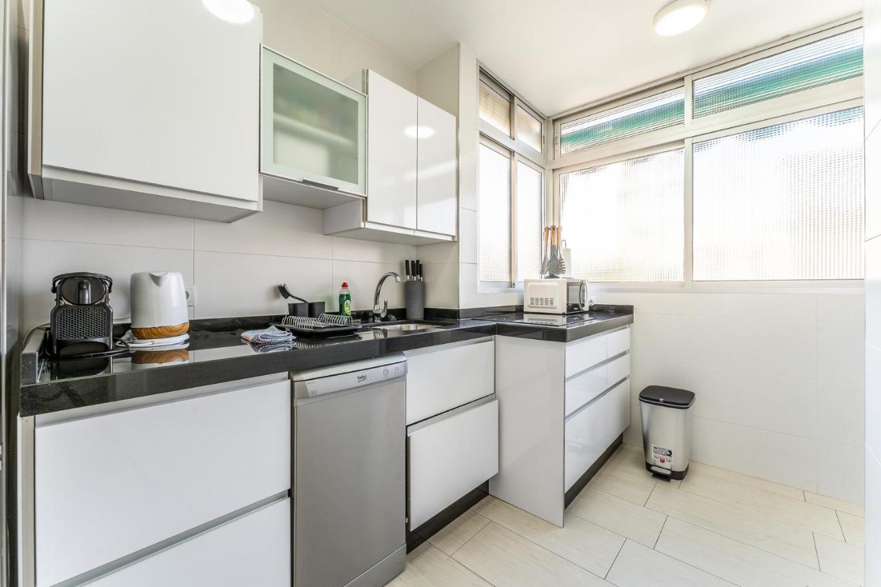 Sea View 2 Bedroom Apartment 2 Min Away From The Beach Torremolinos Eksteriør bilde