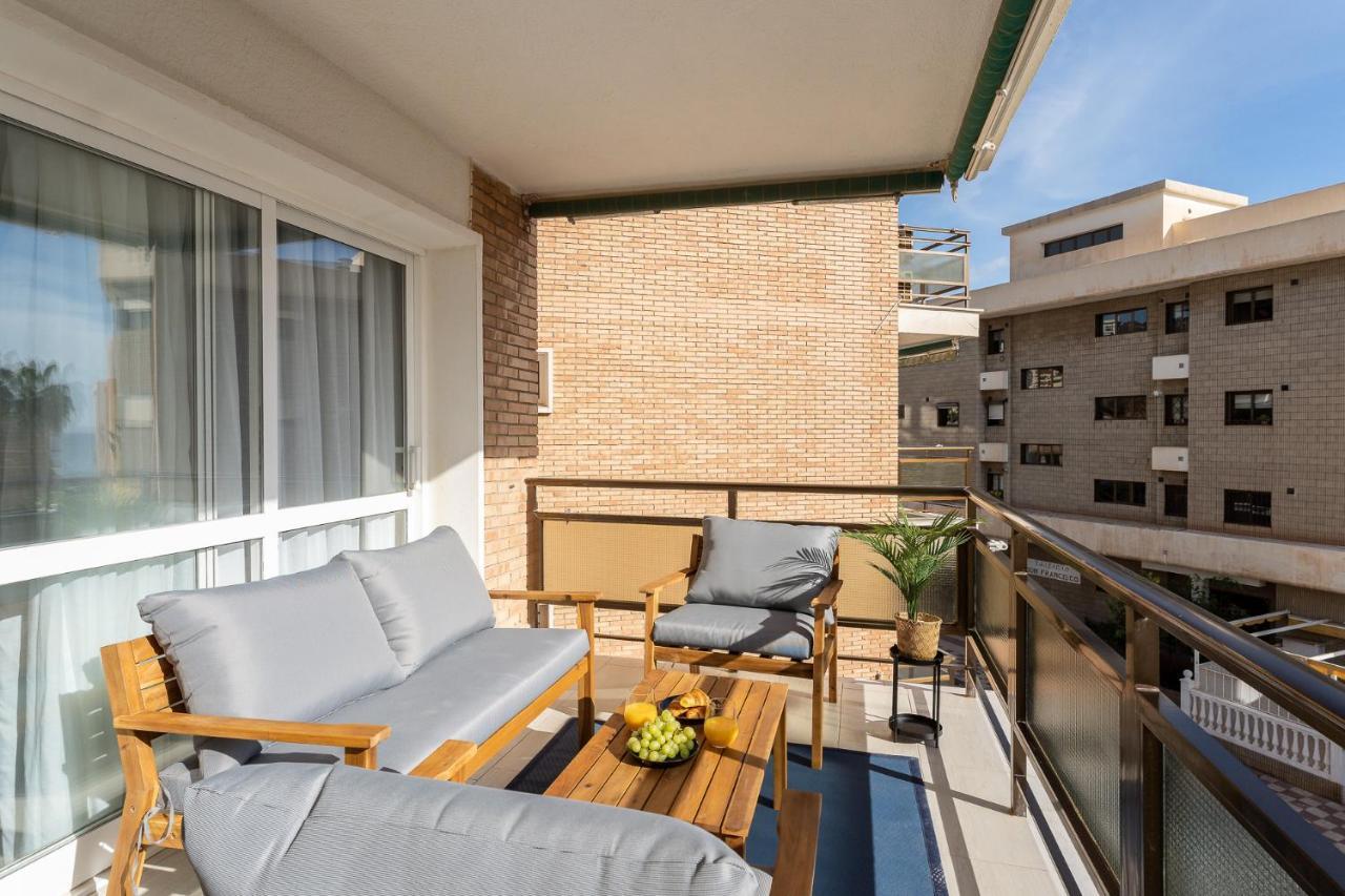 Sea View 2 Bedroom Apartment 2 Min Away From The Beach Torremolinos Eksteriør bilde