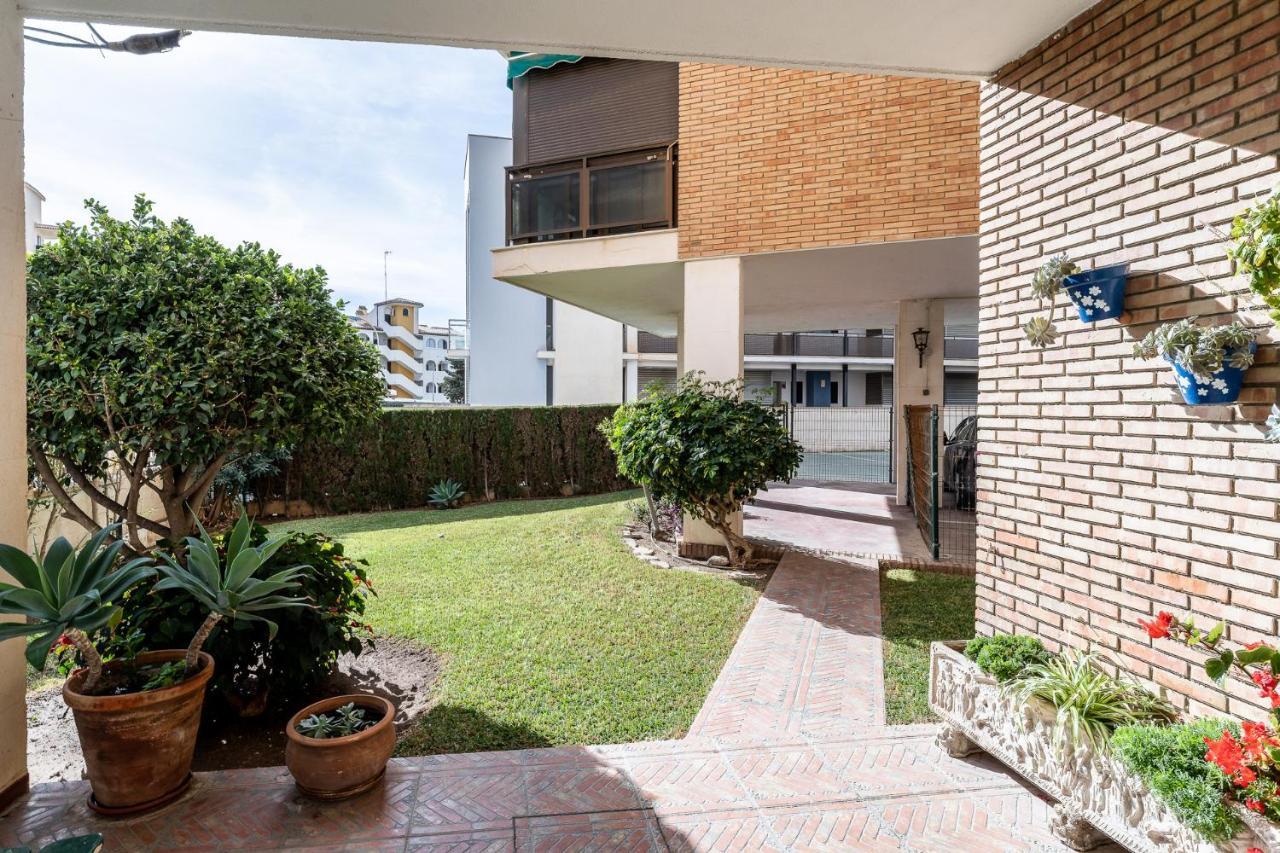Sea View 2 Bedroom Apartment 2 Min Away From The Beach Torremolinos Eksteriør bilde